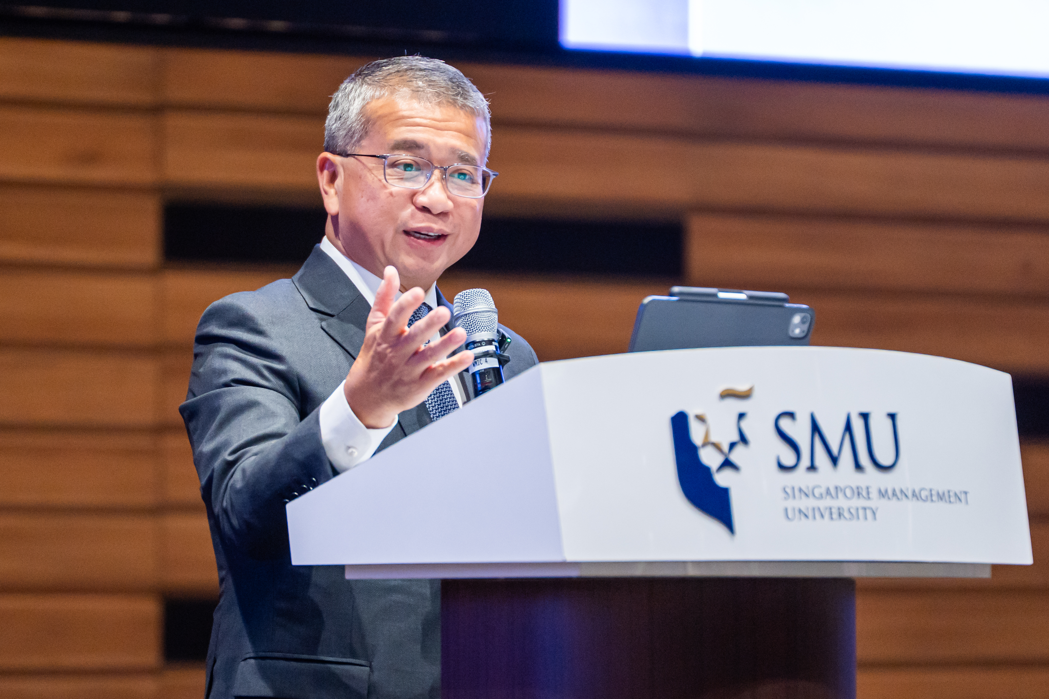Minister Edwin Tong addressing freshmen of SMU Yong Pung How School of Law (Photo credit: Ministry of Law)