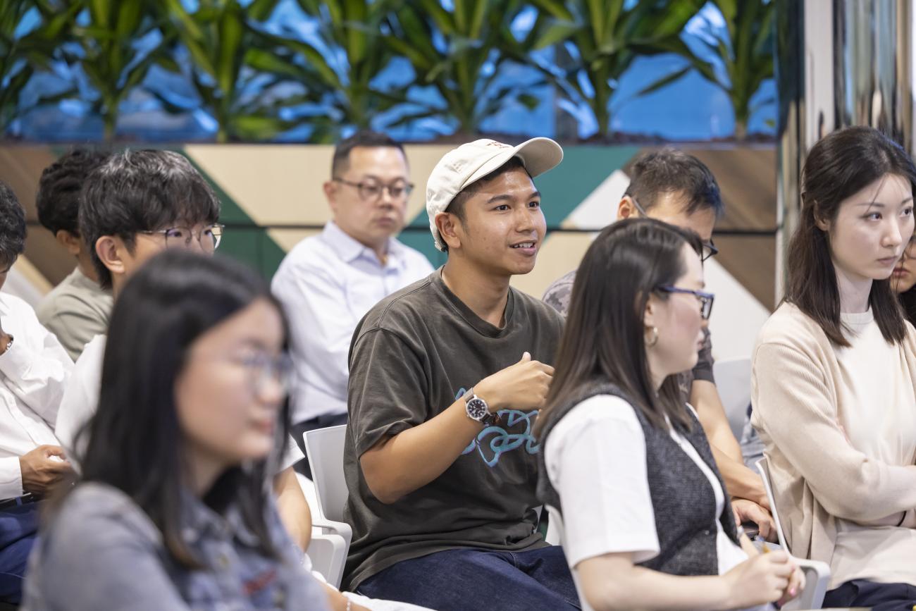 Participants posed questions to the experts on how AI is shaping our mental wellbeing