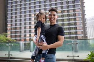 SMU alumnus, Leon Qiu (pictured here with his son), a graduate of the Master of Science in Wealth Management (MWM) programme, talks about the real meaning of money.