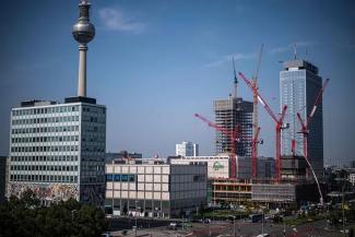 When many firms in related sectors concentrate in one area, this provides an opportunity to share knowledge to grow together to have a stronger edge against global rivals, say the writers. PHOTO: AFP