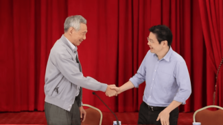 Prime Minister Lee Hsien Loong and Finance Minister Lawrence Wong at a press conference announcing Mr Wong as Mr Lee's successor on Apr 16, 2022. (Photo: MCI)