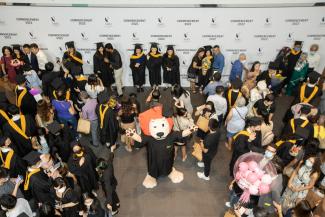 Graduates at SMU's commencement ceremony 2022
