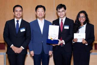 SMU’s WTO-FTA moot team with South Korea's Deputy Minister for Trade, Mr Woo Taehee (2nd from left). The SMU team comprises (L-R) Qabir Sandhu, Nicholas Liu and Nanthini Vijayakumar. (Photo courtesy of Seoul National University)