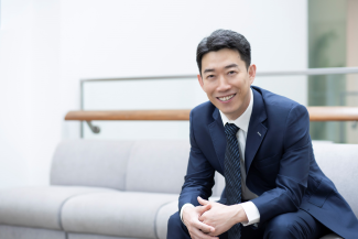 Professor Zhang Liandong