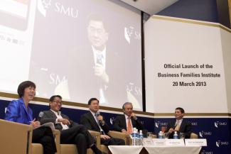 (From left to right) Associate Professor Annie Koh moderating the panel discussion at the launch event. The sterling members of the panel comprised Mr Ho Kwon Ping, Executive Chairman, Banyan Tree Holdings Limited and Chairman of SMU; Dr Stephen Riady, Executive Chairman, Overseas Union Enterprise Limited; and Dr Robert Yap, Chairman and CEO, YCH Group
