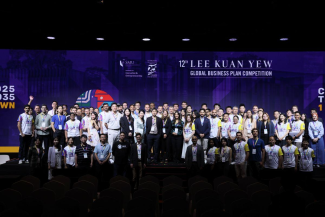 The 60 Global Grand Finalists and Student Ambassadors of the 12th Lee Kuan Yew Global Business Plan Competition by SMU IIE