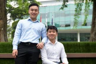 The team of Mr Bryan Tan (left), Mr Yee Jin Koi and Mr Kenny Chia won this year’s Investor-One Challenge, by presenting their investment case for pharmaceutical firm Hyphens Pharma. PHOTO: KELLY HUI