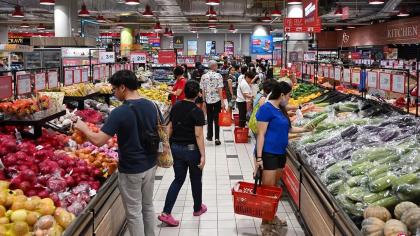 本地居民9月接受调查时预期,未来一年的通胀率为3.3%,低于6月调查时预测的3.5%。 (档案照片)